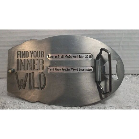2015 **RAGNAR TRAIL RELAYS** (BOTTLE OPENER) BELT‎ BUCKLE 3rd Place Mixed - Picture 2 of 4